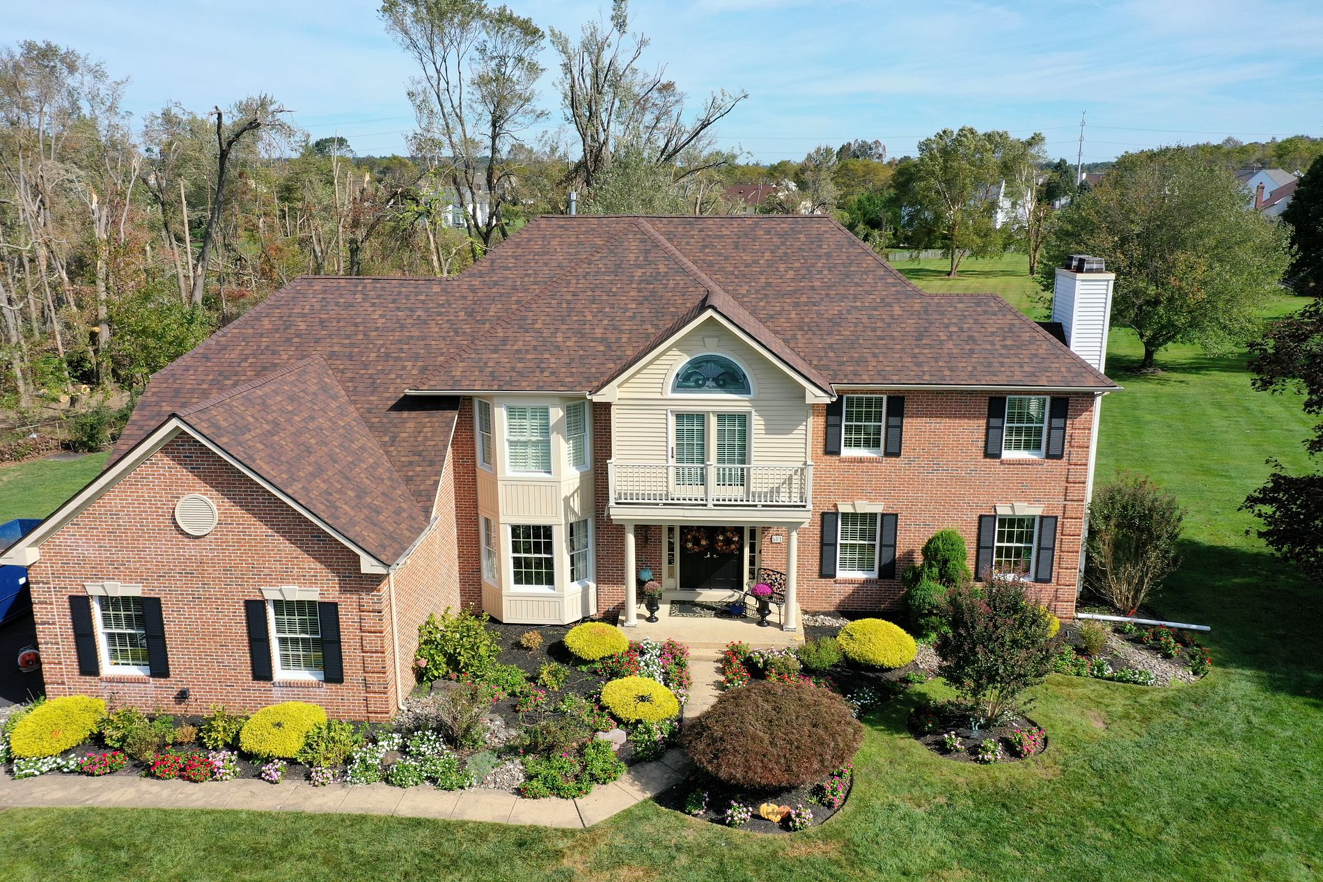 asphalt shingle roofing company